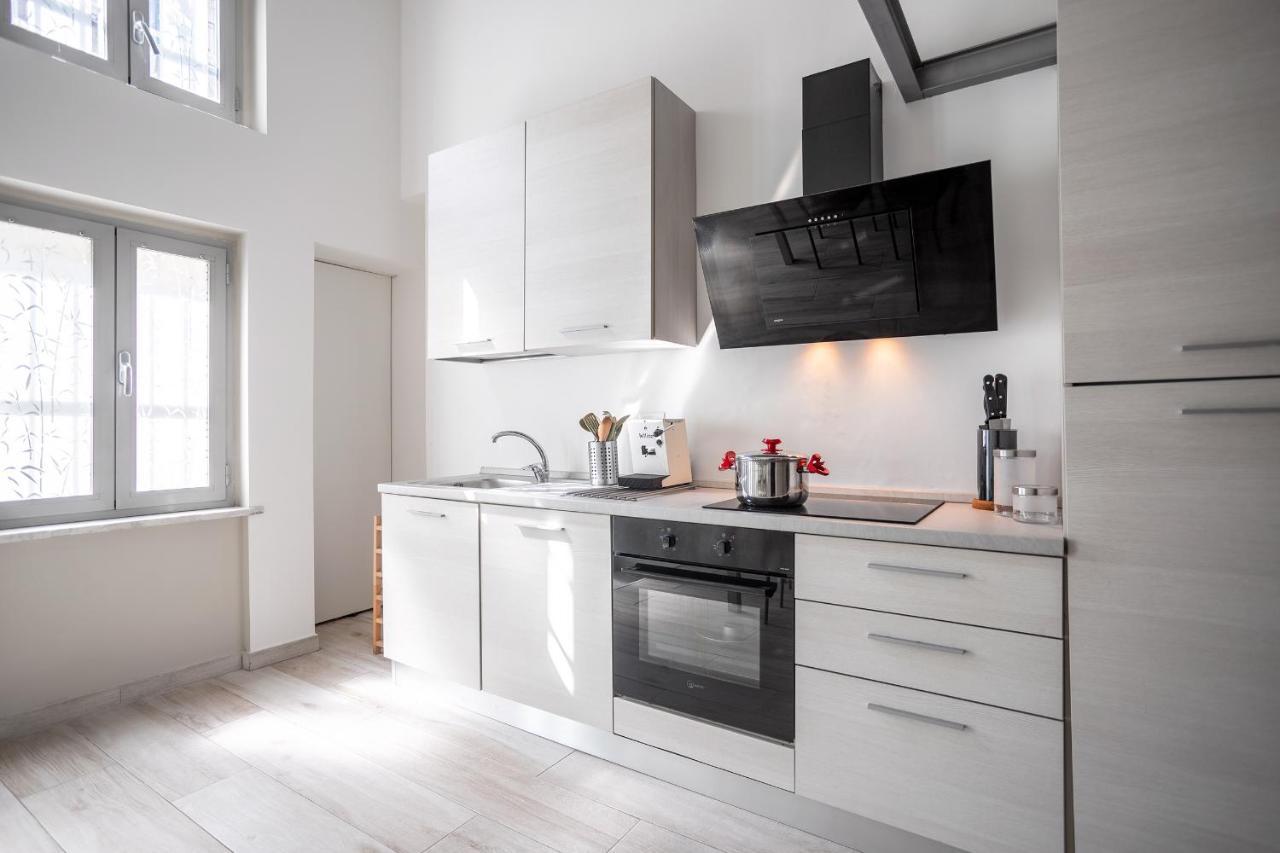 Ferienwohnung Navigli-Duomo Exclusive Design Loft Su Due Piani Con Wifi Mailand Exterior foto